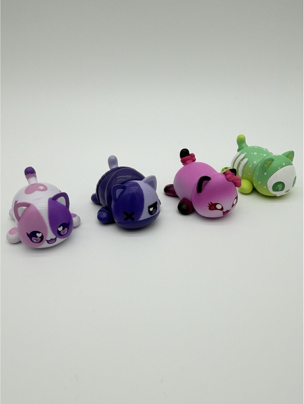 Aphmau MeeMeows Lot of 4 Figures PVC Bonkers Toys